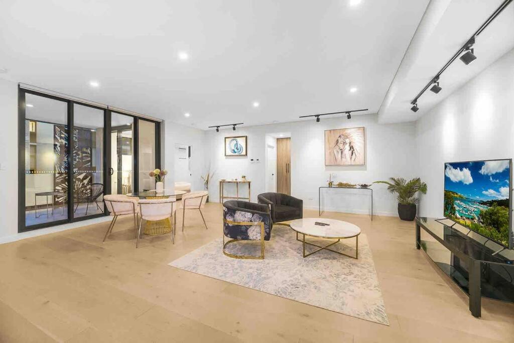 Luxury 3 Bedroom Apartment In Ryde Sydney Bagian luar foto